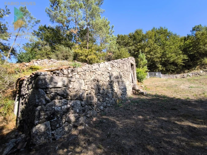 Moradia T2 para Venda em Crasto, Ruivos e Grovelas Foto 7