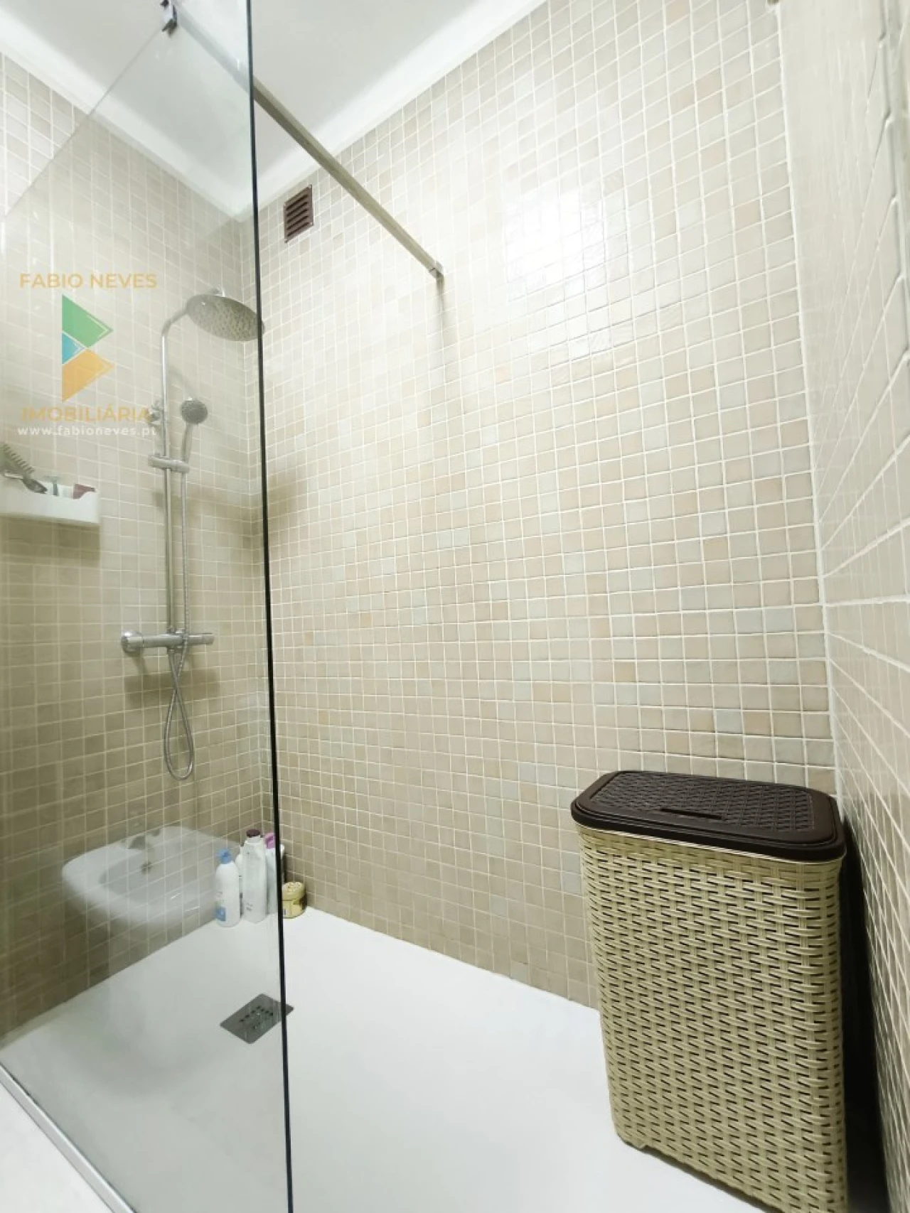 Apartamento T3 para Venda em Ponte da Barca, V.N. Muía, Paço Vedro Magalhães Foto 14