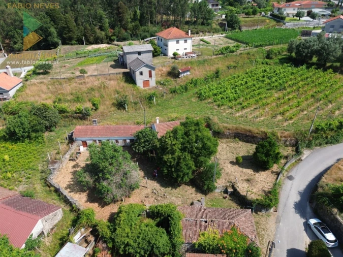 Moradia T6 para Venda em Vilela, São Cosme e São Damião e Sá Foto 2