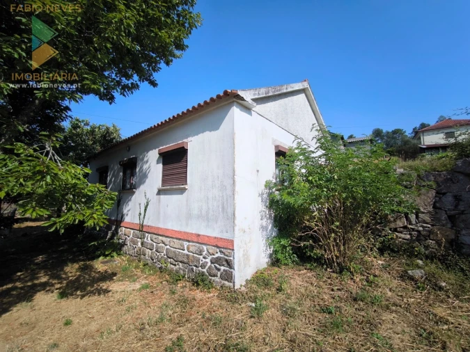 Moradia T6 para Venda em Vilela, São Cosme e São Damião e Sá Foto 12