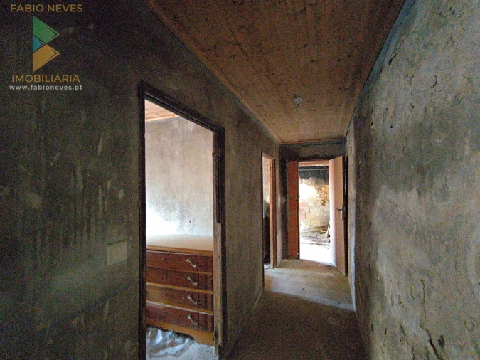 Moradia T6 para Venda em Vilela, São Cosme e São Damião e Sá Foto 22