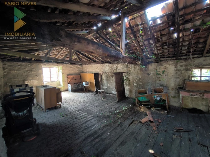 Moradia T6 para Venda em Vilela, São Cosme e São Damião e Sá Foto 28