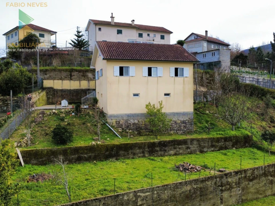 Moradia T3 para Venda em Touvedo (São Lourenço e Salvador) Foto 4