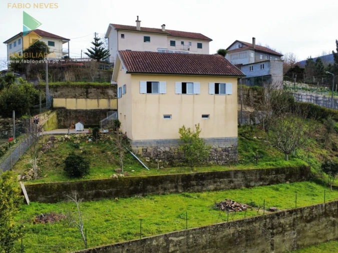 Moradia T3 para Venda em Touvedo (São Lourenço e Salvador) Foto 4