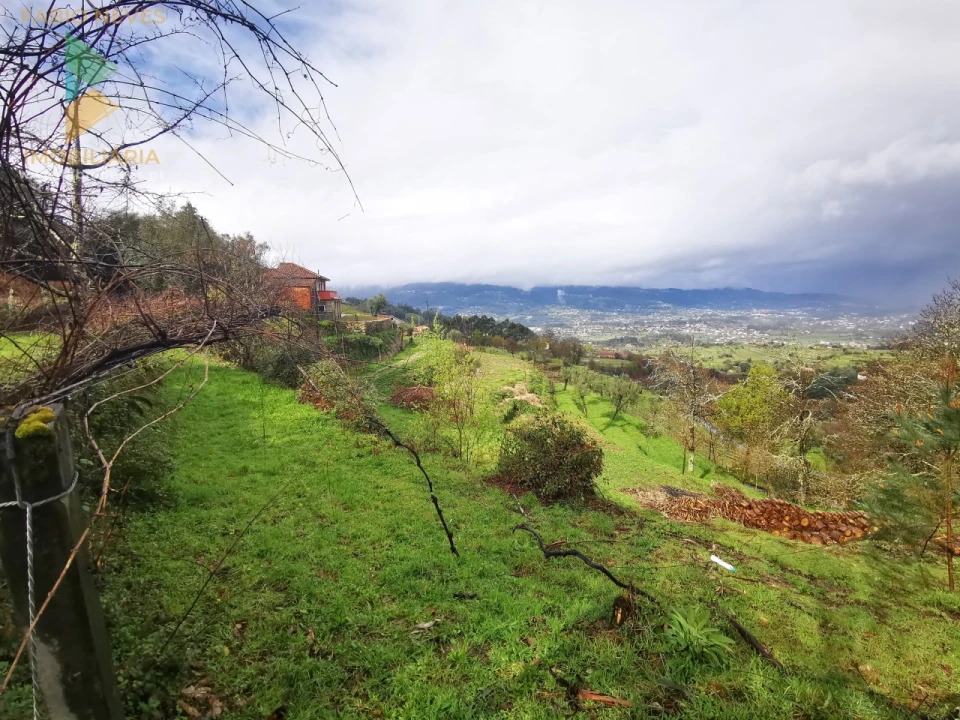 Moradia T2 para Venda em Gondufe Foto 14