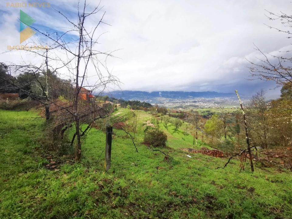 Moradia T2 para Venda em Gondufe Foto 16