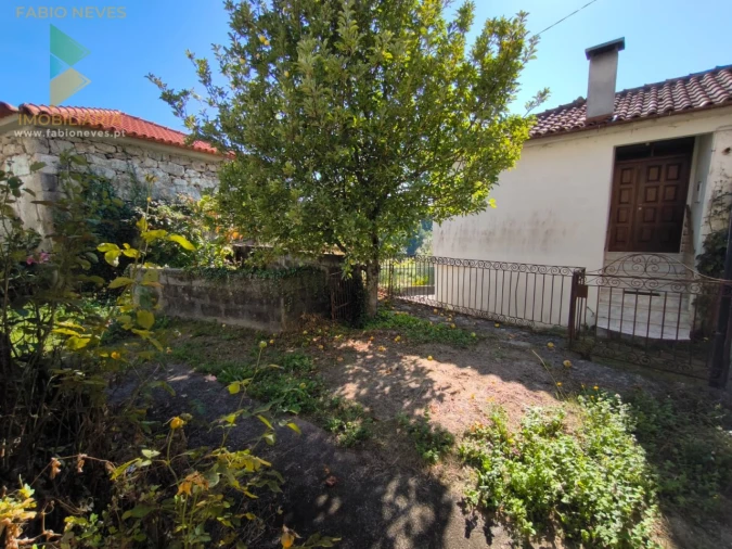 Moradia T1 para Venda em Vale Foto 13