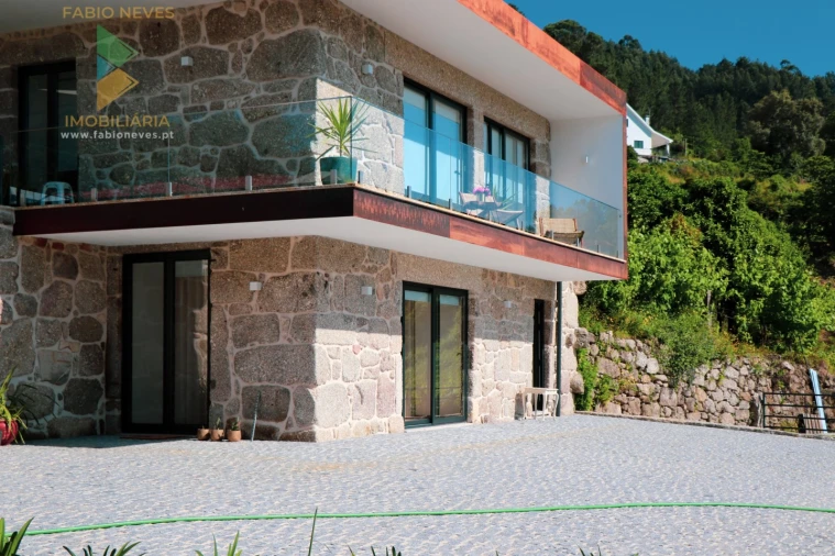 Quinta T12 para Venda em Vade (São Pedro) Foto 1