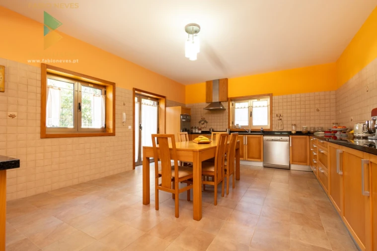 Moradia T6 para Venda em Ardegão, Freixo e Mato Foto 16