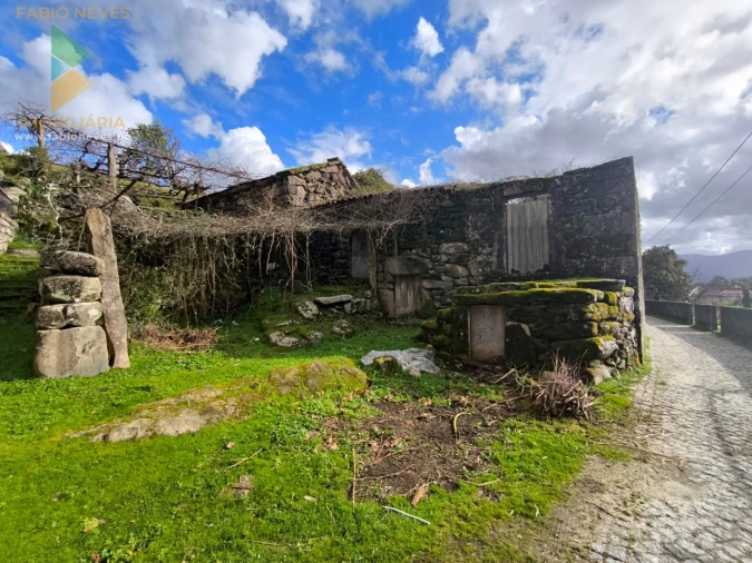 Moradia T3 para Venda em São Jorge e Ermelo Foto 4