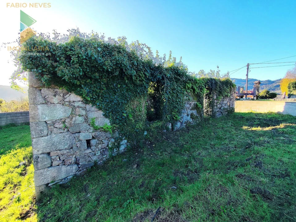 Moradia T2 para Venda em Vilela, São Cosme e São Damião e Sá Foto 2