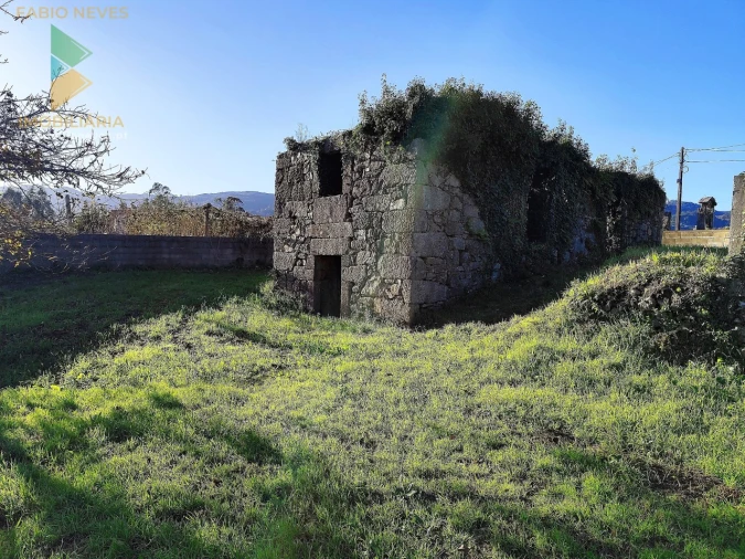 Moradia T2 para Venda em Vilela, São Cosme e São Damião e Sá Foto 3