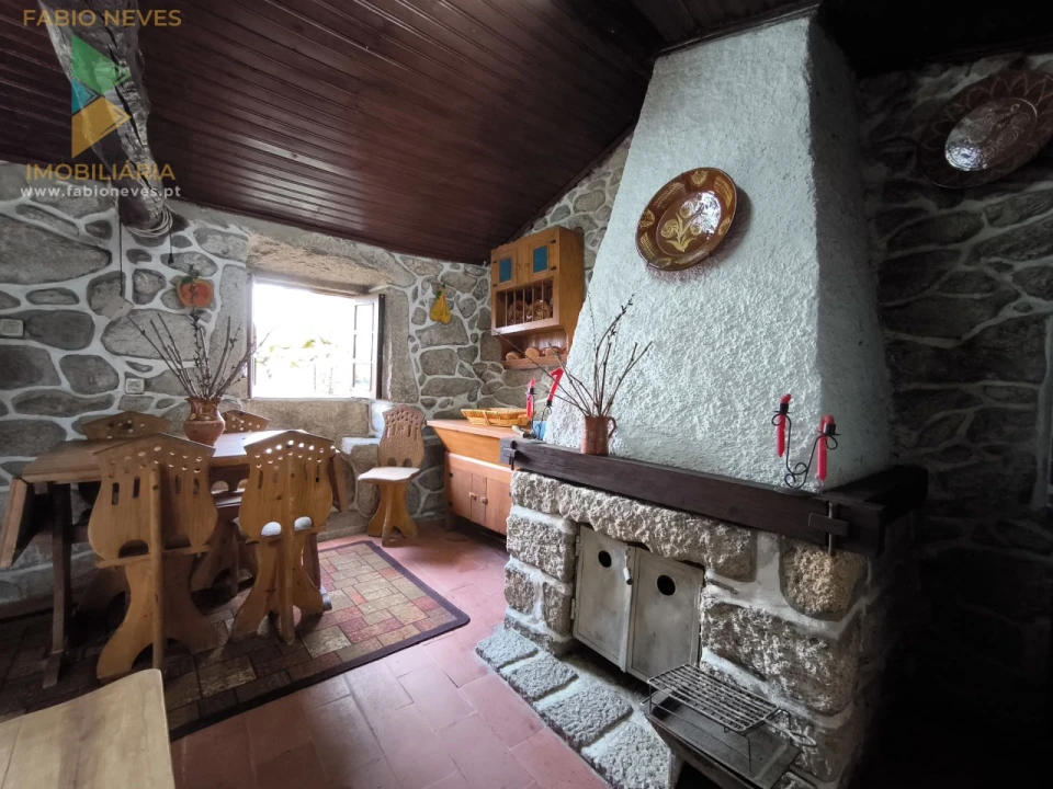 Moradia T3 para Venda em Cabreiro Foto 12