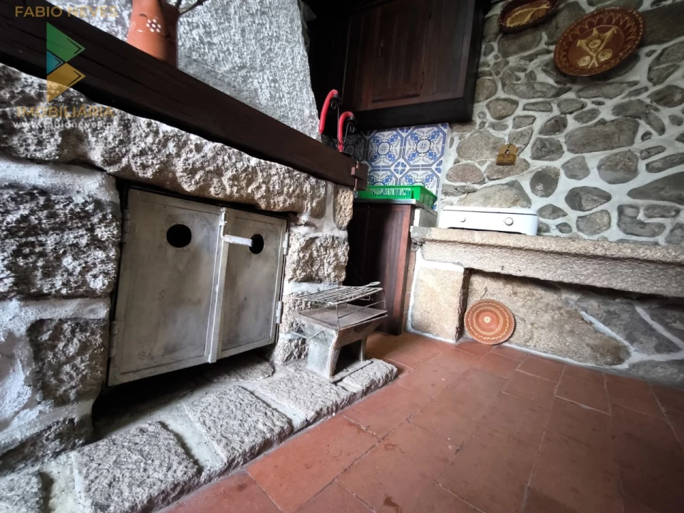 Moradia T3 para Venda em Cabreiro Foto 16