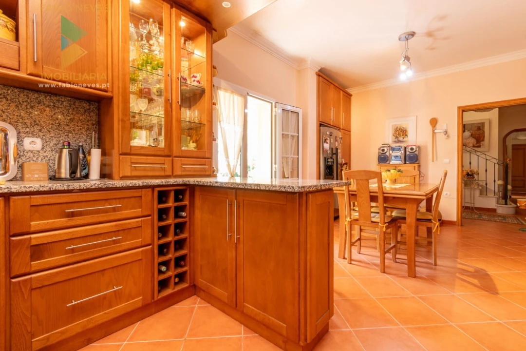 Moradia T3 para Venda em Refoios do Lima Foto 11