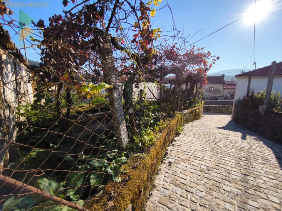 Moradia T2 para Venda em Vilela, São Cosme e São Damião e Sá Foto 7