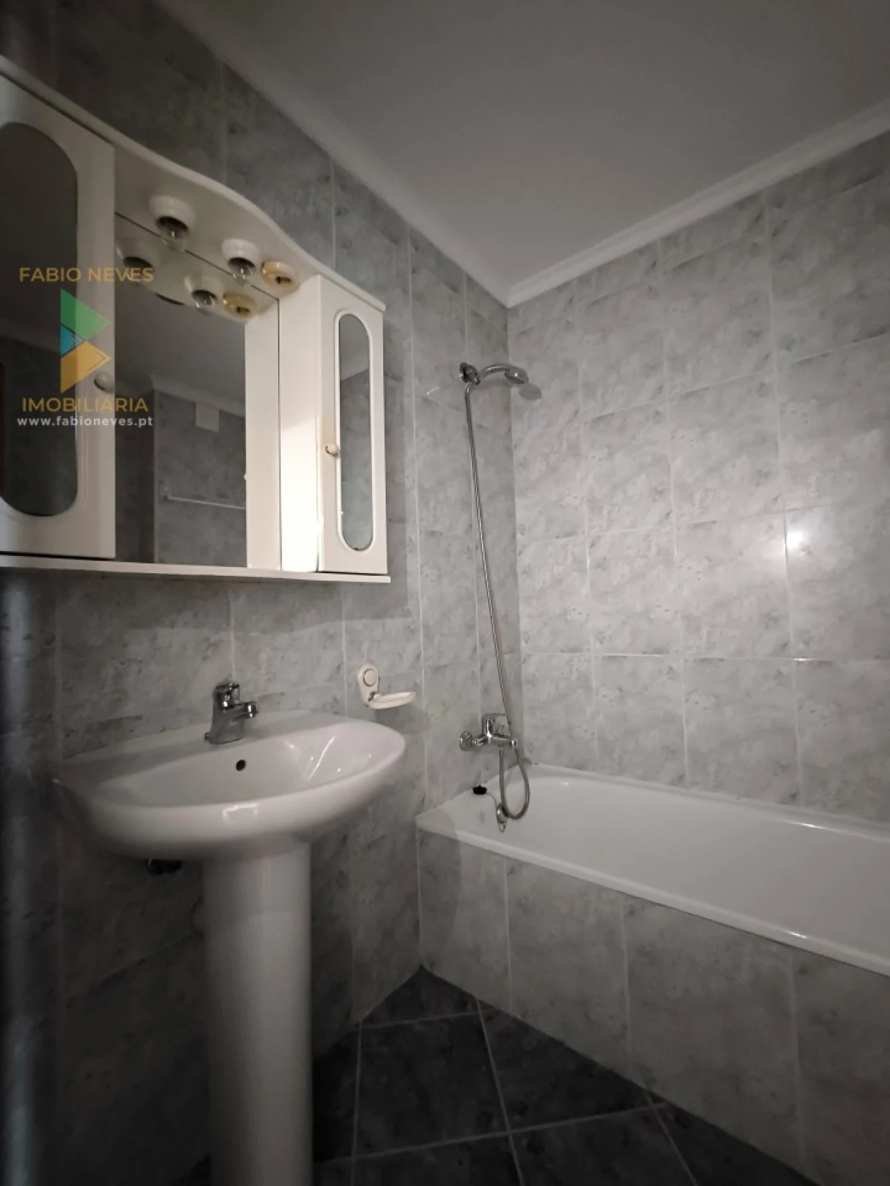 Apartamento T2 para Venda em Valença, Cristelo Covo e Arão Foto 18