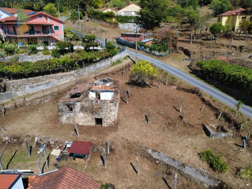 Moradia T3 para Venda em Vilela, São Cosme e São Damião e Sá Foto 11