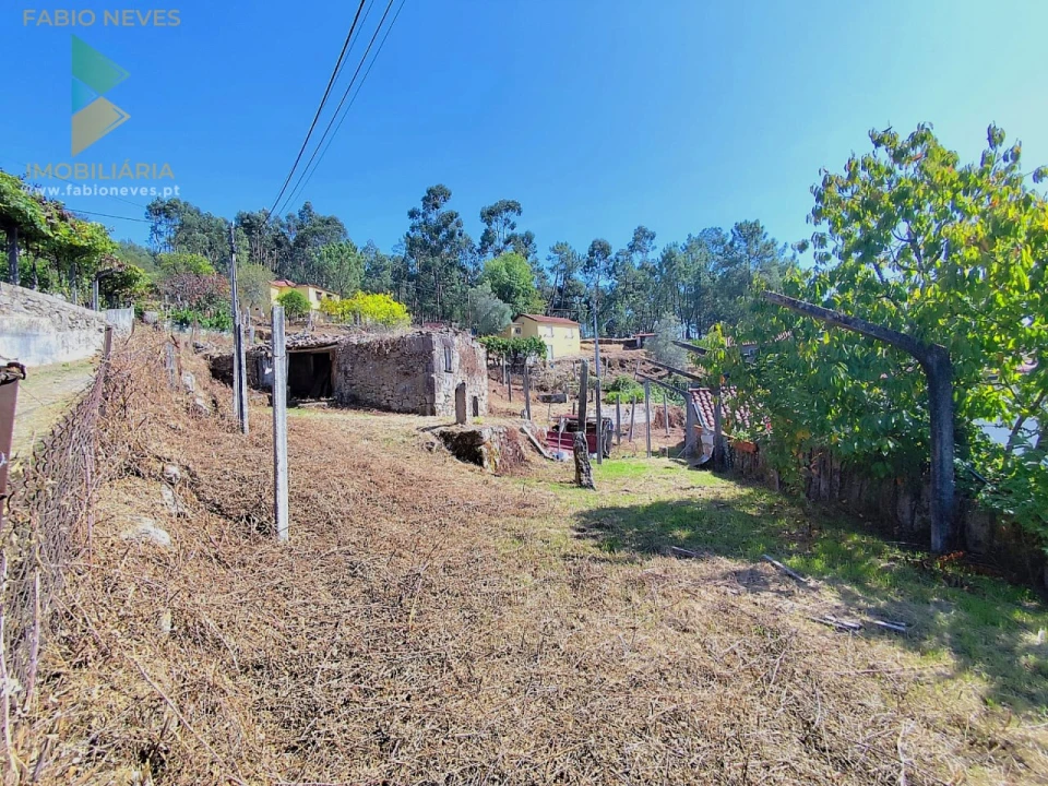 Moradia T3 para Venda em Vilela, São Cosme e São Damião e Sá Foto 7