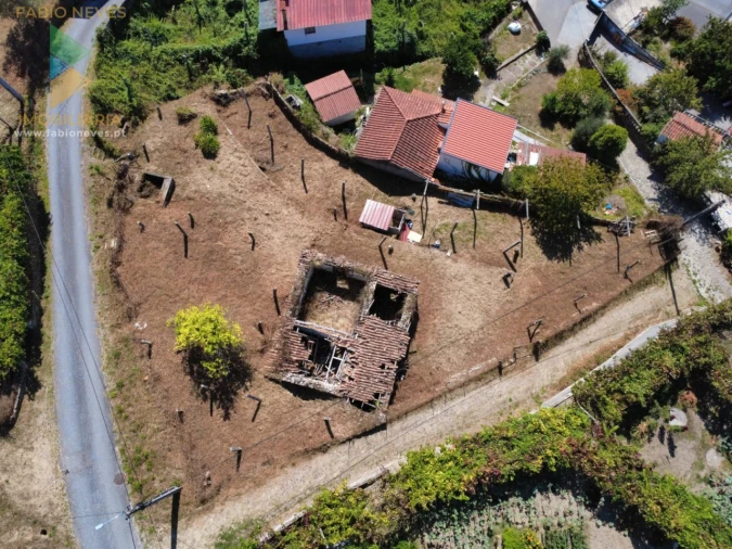 Moradia T3 para Venda em Vilela, São Cosme e São Damião e Sá Foto 14