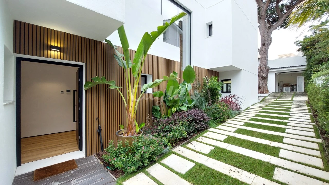 Moradia T5 para Venda em Cascais e Estoril Foto 2