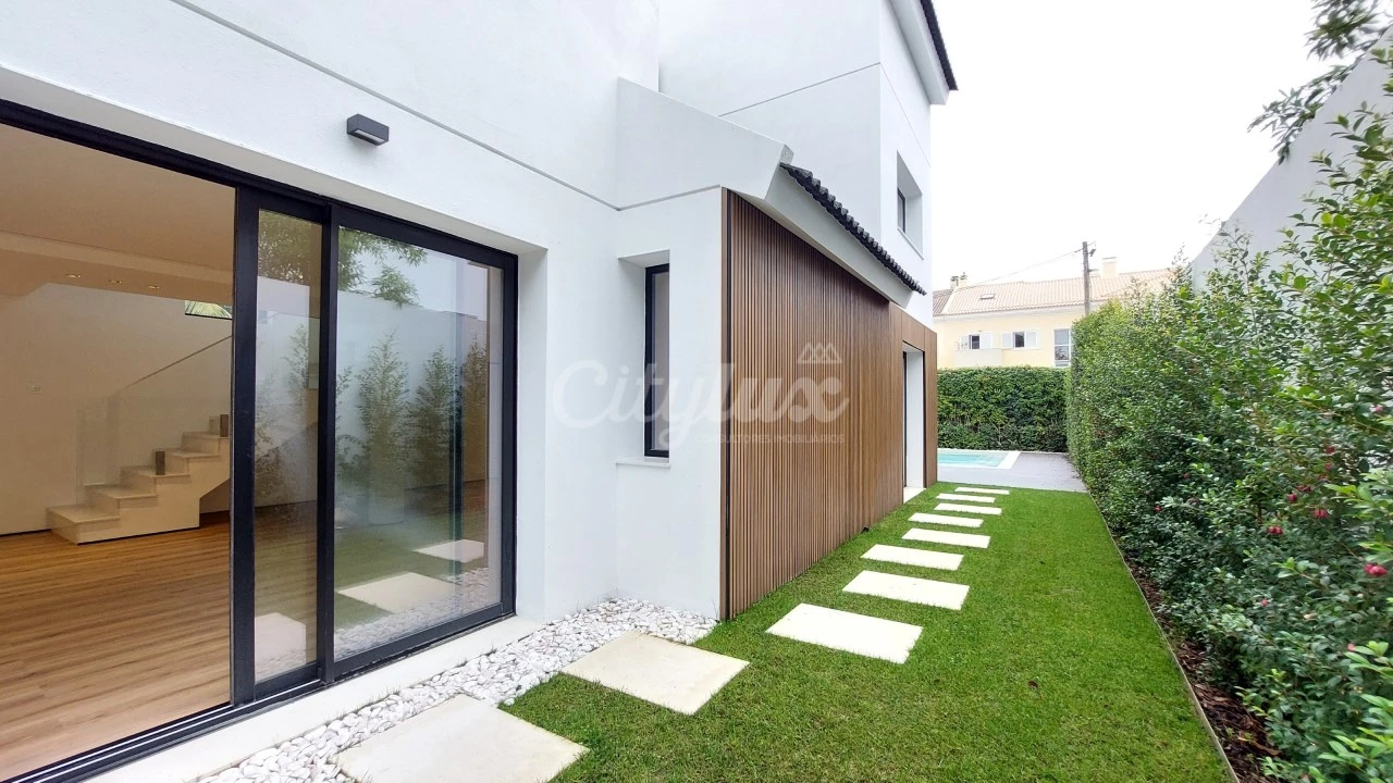 Moradia T5 para Venda em Cascais e Estoril Foto 12