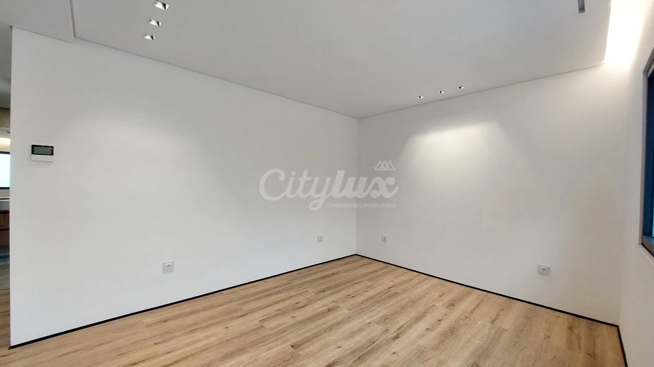 Moradia T5 para Venda em Cascais e Estoril Foto 29