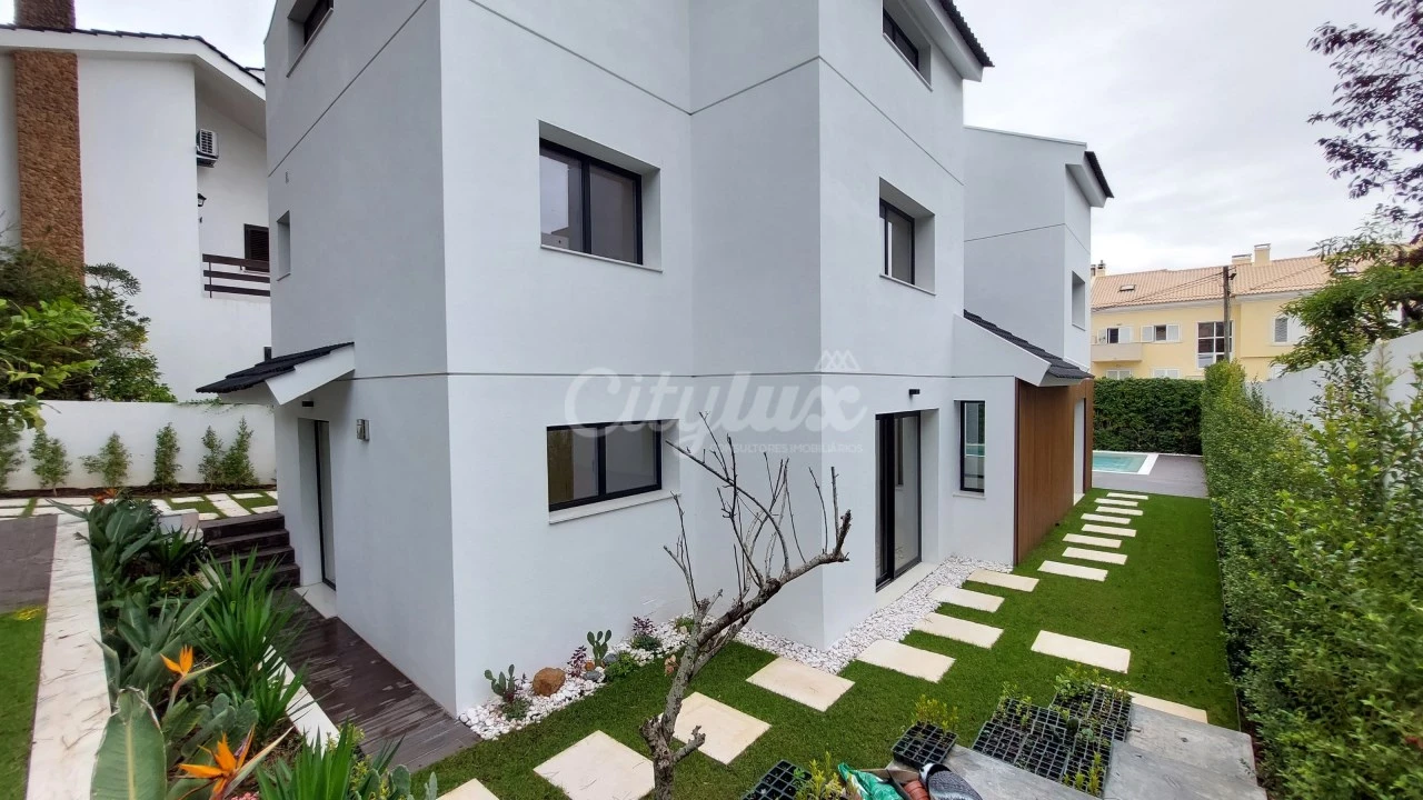 Moradia T5 para Venda em Cascais e Estoril Foto 57