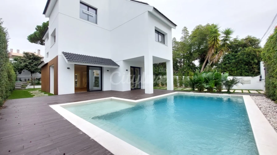 Moradia T5 para Venda em Cascais e Estoril Foto 10