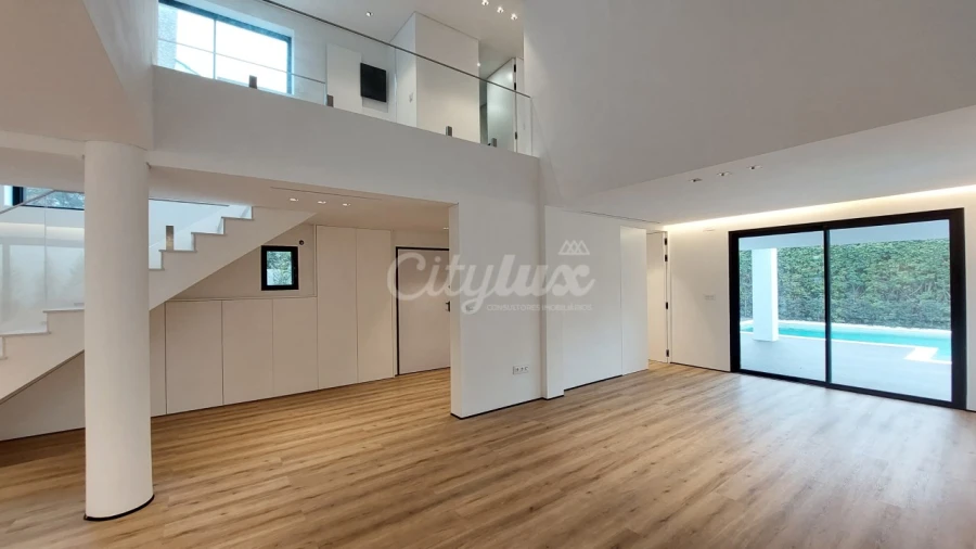 Moradia T5 para Venda em Cascais e Estoril Foto 13