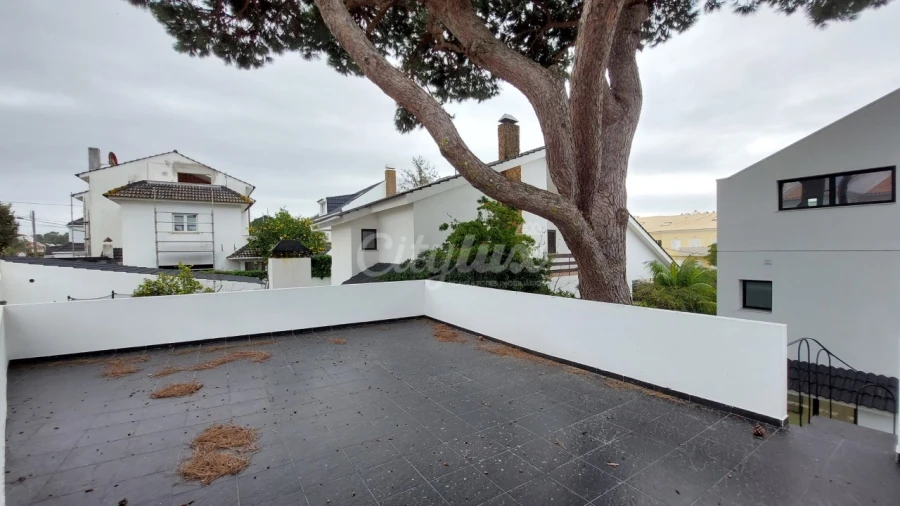 Moradia T5 para Venda em Cascais e Estoril Foto 60