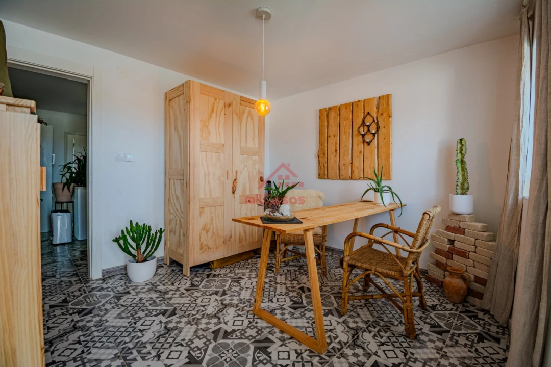 Moradia T2 para Venda em São Pedro da Cadeira Foto 4