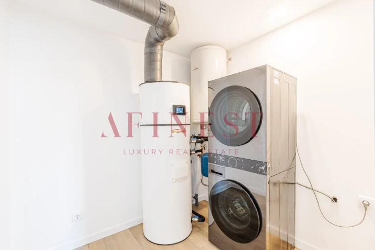 Moradia T4 para Venda em Carcavelos e Parede Foto 24