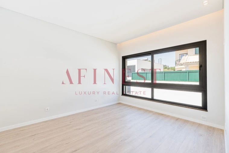 Moradia T4 para Venda em Carcavelos e Parede Foto 45