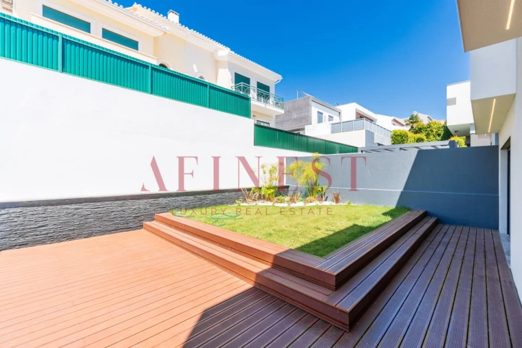 Moradia T4 para Venda em Carcavelos e Parede Foto 79