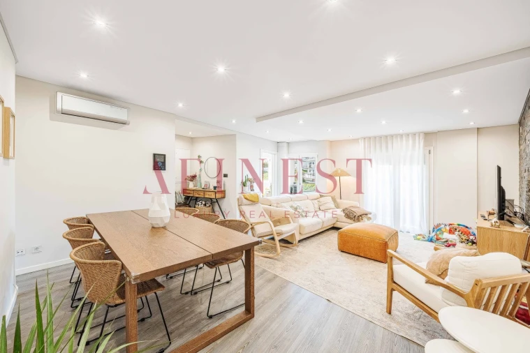 Apartamento T3 para Venda em Ramada e Caneças Foto 1