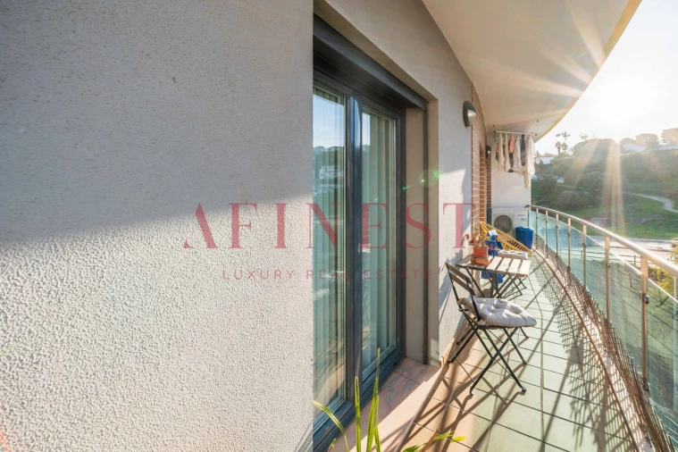 Apartamento T3 para Venda em Ramada e Caneças Foto 37