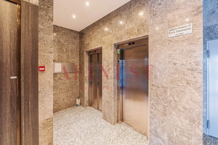 Apartamento T3 para Venda em Ramada e Caneças Foto 44