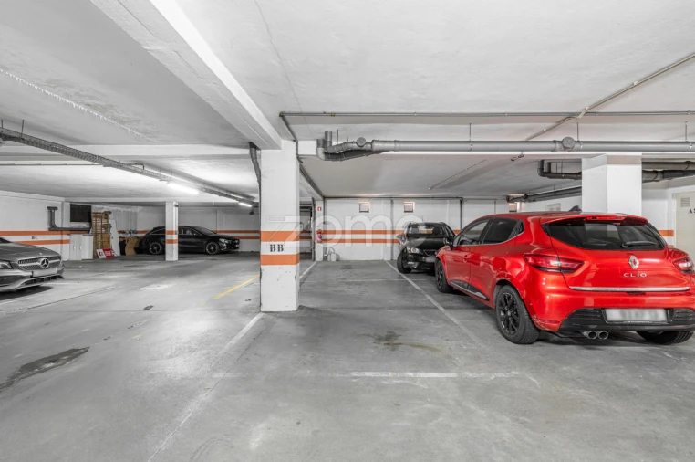 Apartamento T2 para Arrendamento em Lordelo do Ouro e Massarelos Foto 17