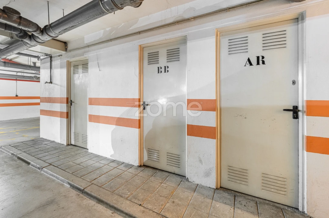 Apartamento T2 para Arrendamento em Lordelo do Ouro e Massarelos Foto 18