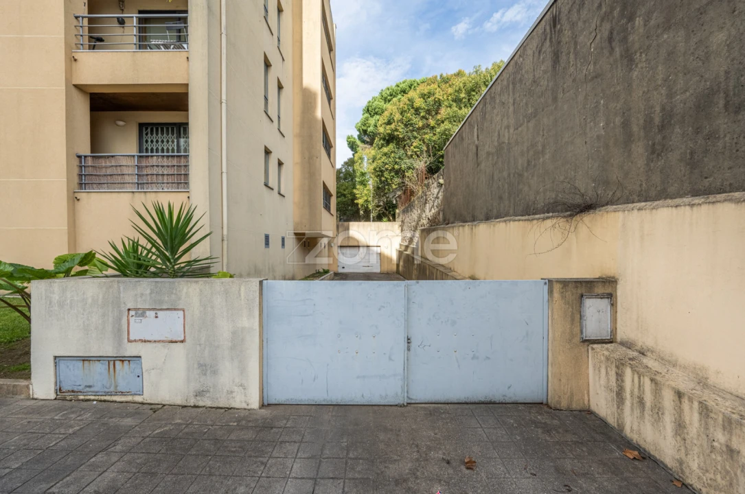 Apartamento T2 para Arrendamento em Lordelo do Ouro e Massarelos Foto 19