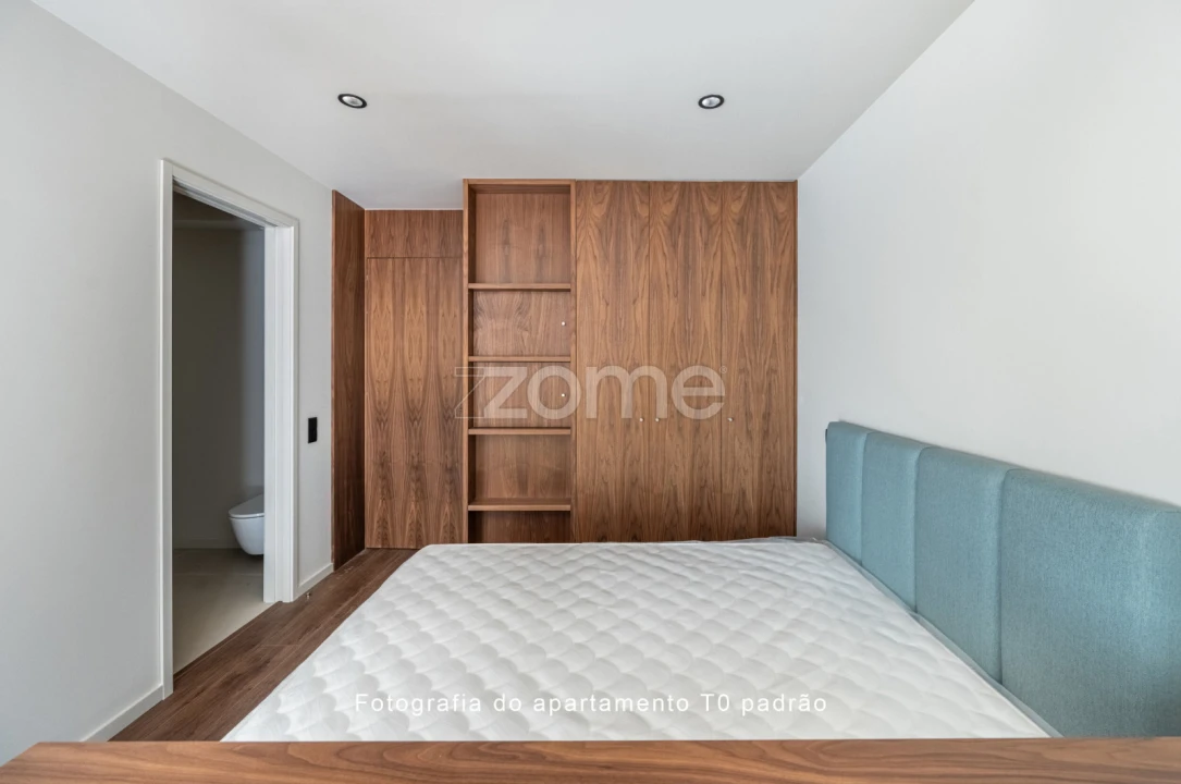 Apartamento T1 para Venda em Covilhã e Canhoso Foto 25