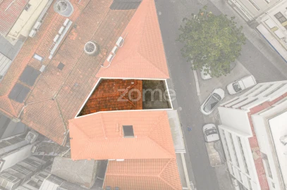 Moradia T2 para Venda em Cedofeita, Santo Ildefonso, Sé, Miragaia, São Nicolau e Vitória