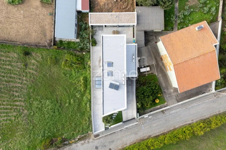 Moradia T4 para Venda em Canidelo Foto 28