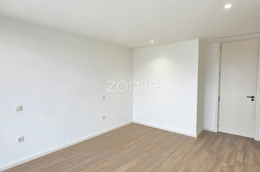 Moradia T3 para Venda em Merelim (São Pedro) e Frossos Foto 20