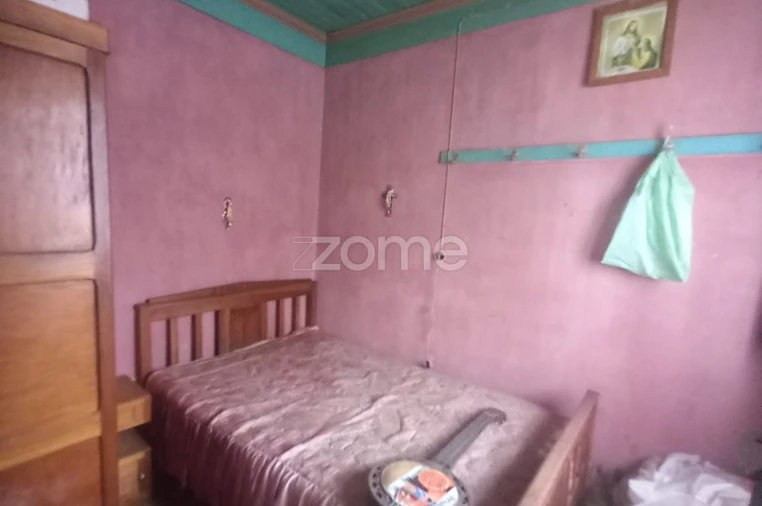 Moradia T2 para Venda em Trezoi Foto 13