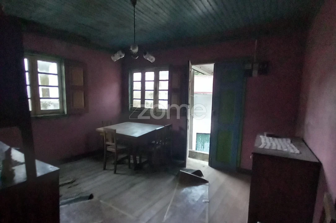 Moradia T3 para Venda em Trezoi Foto 20