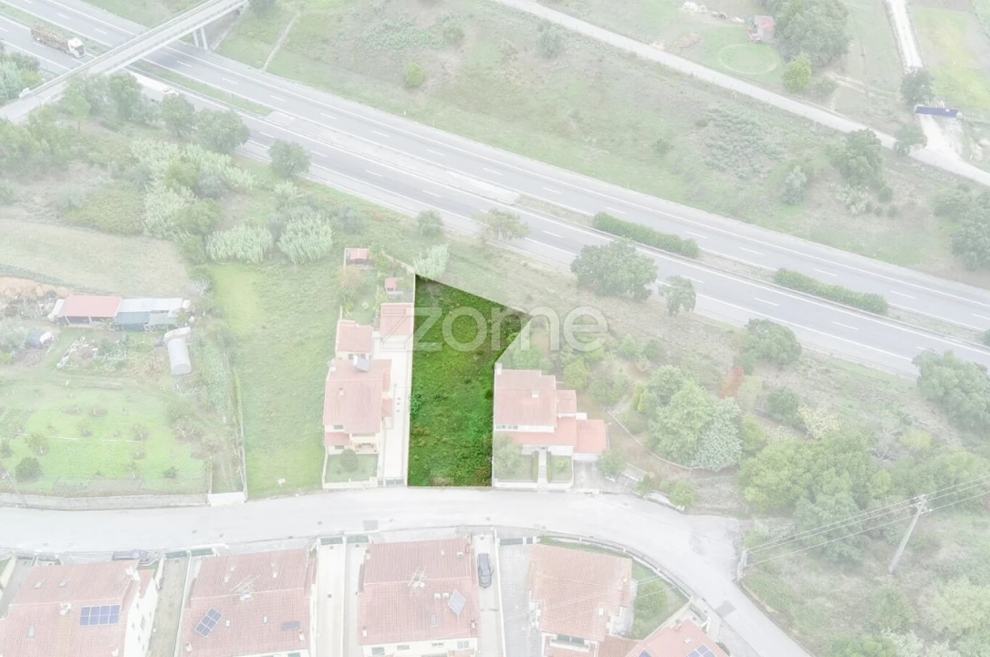 Terreno para Venda em Antuzede e Vil de Matos Foto 7