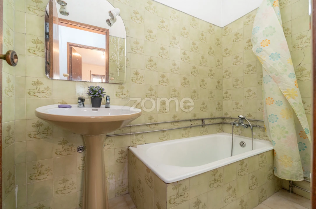 Moradia T5 para Venda em São Martinho do Bispo e Ribeira de Frades Foto 23