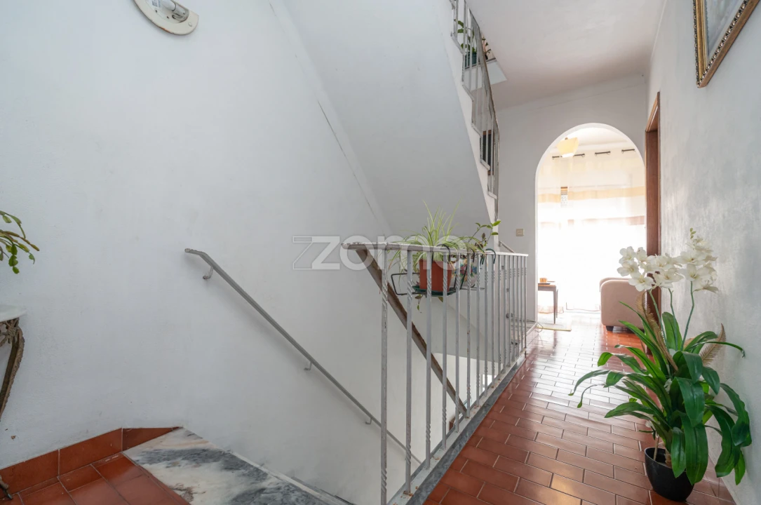 Moradia T5 para Venda em São Martinho do Bispo e Ribeira de Frades Foto 6